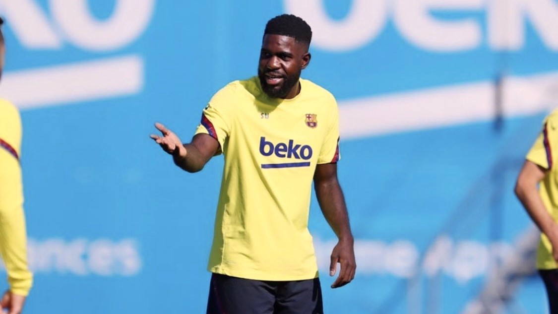 Umtiti Menolak untuk Meninggalkan Barcelona