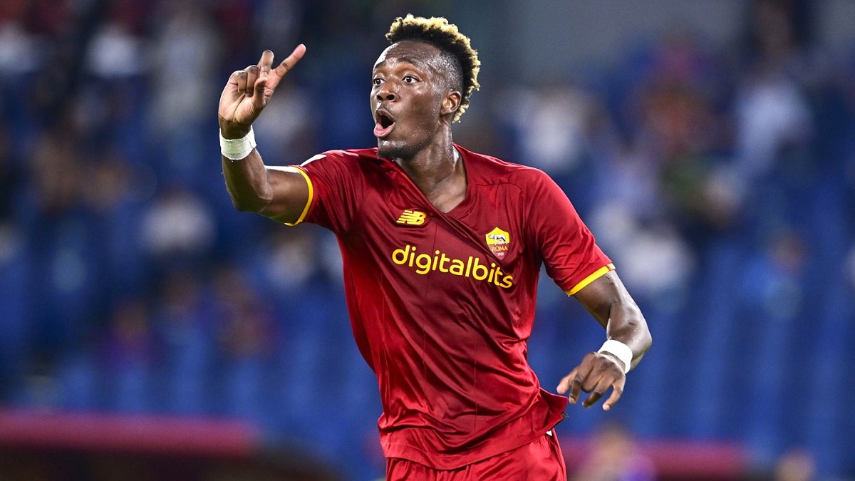 AS Roma 3 vs 1 Fiorentina: Abraham dan Keputusan VAR