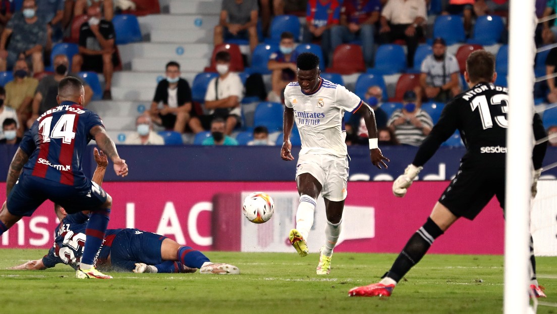 Levante 3 vs 3 Real Madrid: Sihir Vinicius Selamatkan Los Blancos dari Bencana