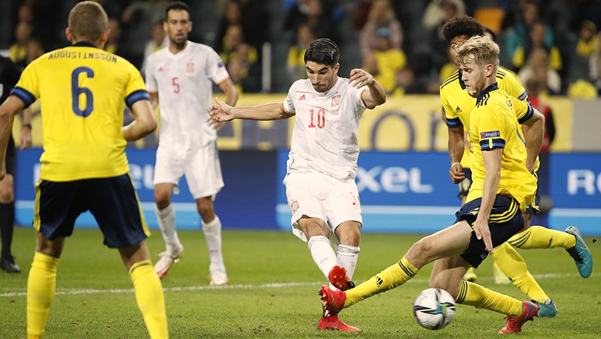 Swedia 2 vs 1 Spanyol: La Roja Kalah Duel Lini Tengah