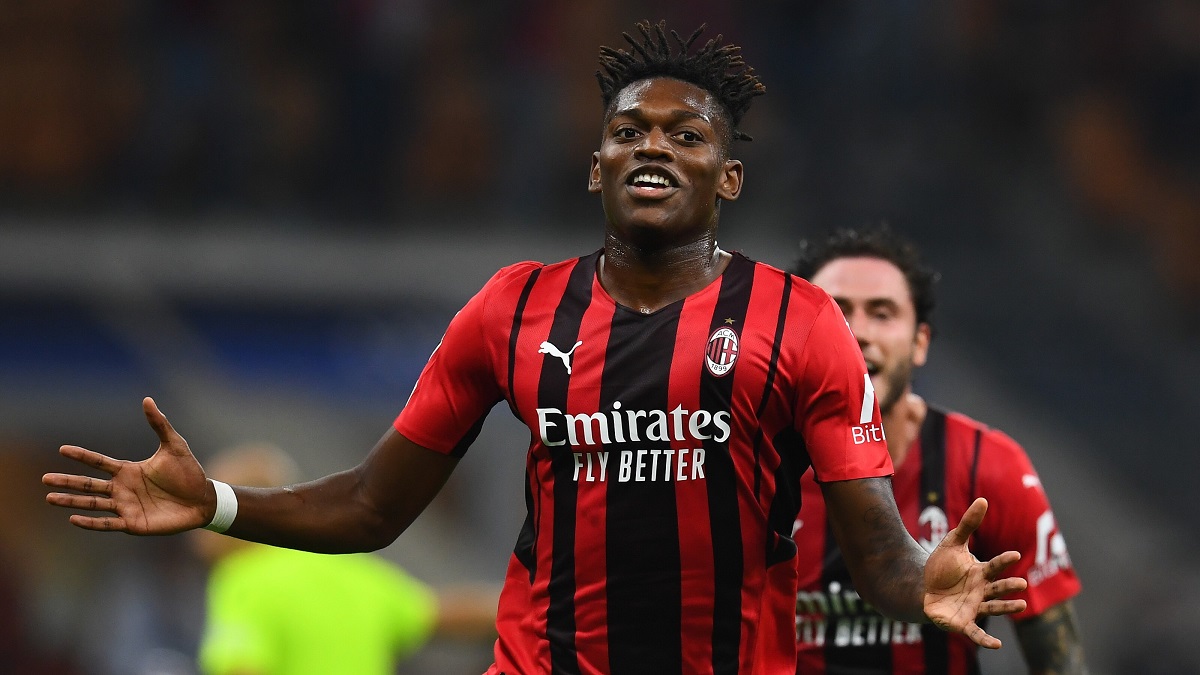 Striker Milan, Leao Absen Hingga 2022