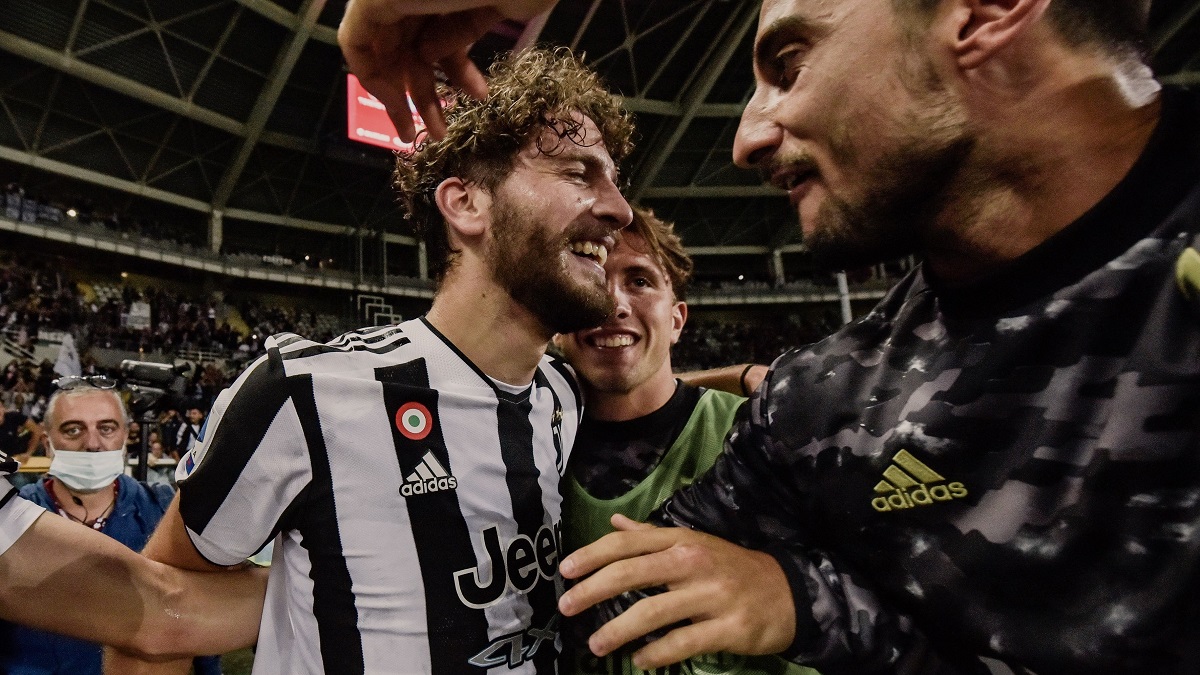 Locatelli Bahagia Walaupun Memar Ditanduk Chiellini