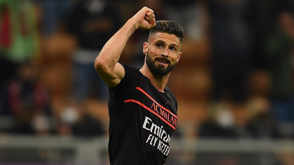 AC Milan Berharap ke Giroud di Tengah Krisis Cedera Lini Serang