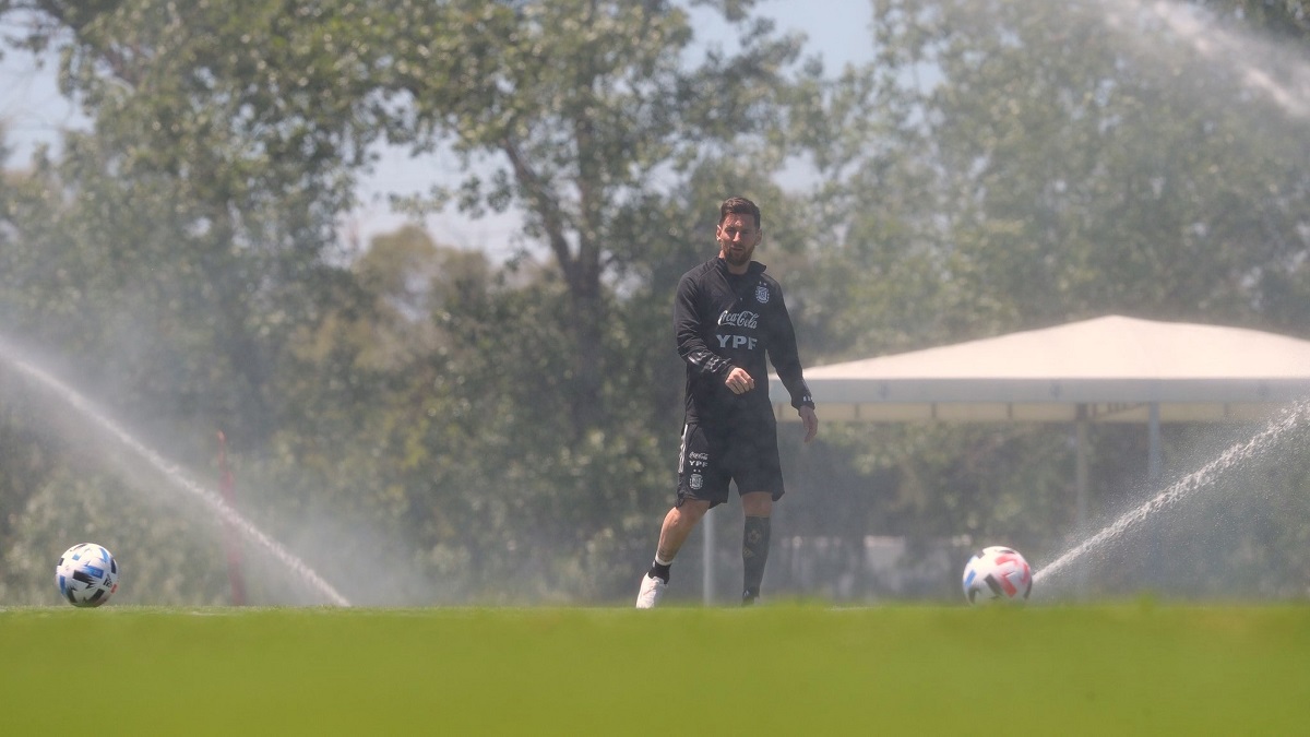 Argentina vs Brasil: Messi Akan Bermain