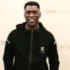 Seedorf Prihatin Ruang Pelatih Kulit Hitam Sangat Sedikit