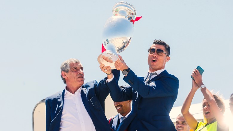 Cristiano Ronaldo dan Fernando Santos