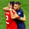 Kylian Mbappe dan Achraf Hakimi