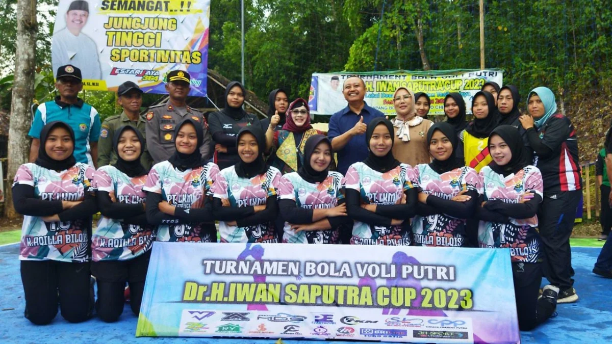 Turnamen Bola Voli Putri Cikatomas