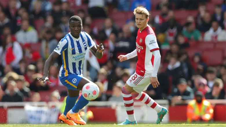 Caicedo pada laga Brighton vs Arsenal