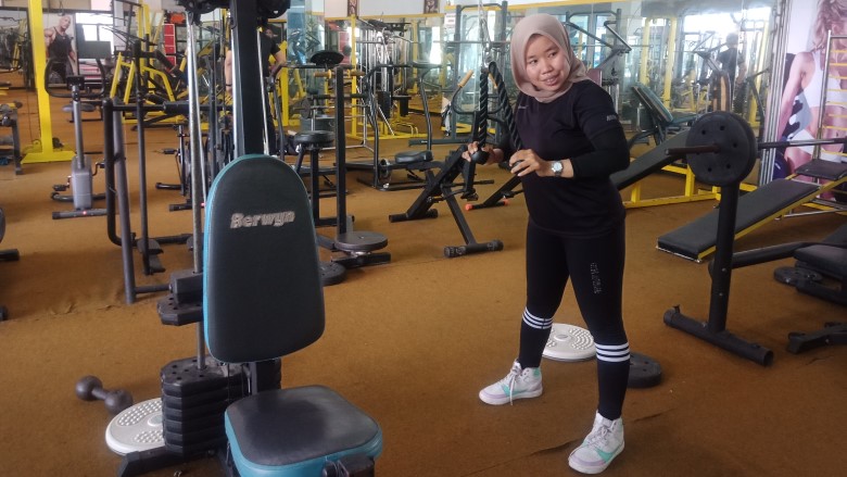 Tips Latihan Angkat Beban